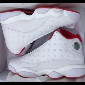 JORDAN 13 NEVER WORE